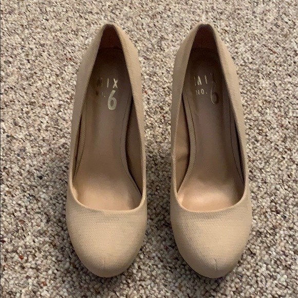 Mix no.6 pumps - Picture 2 of 4